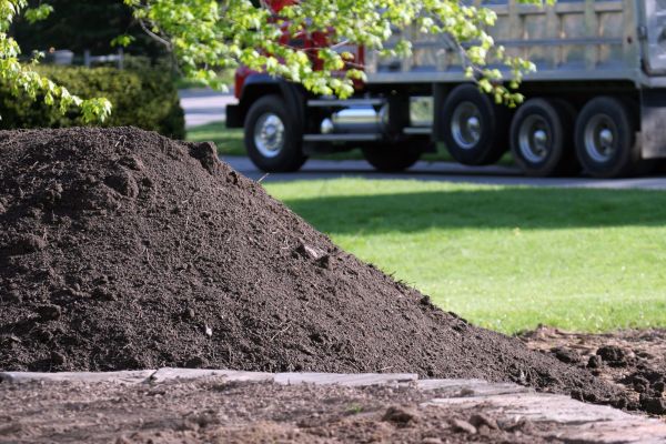Yard Dirt Delivery in Riverton